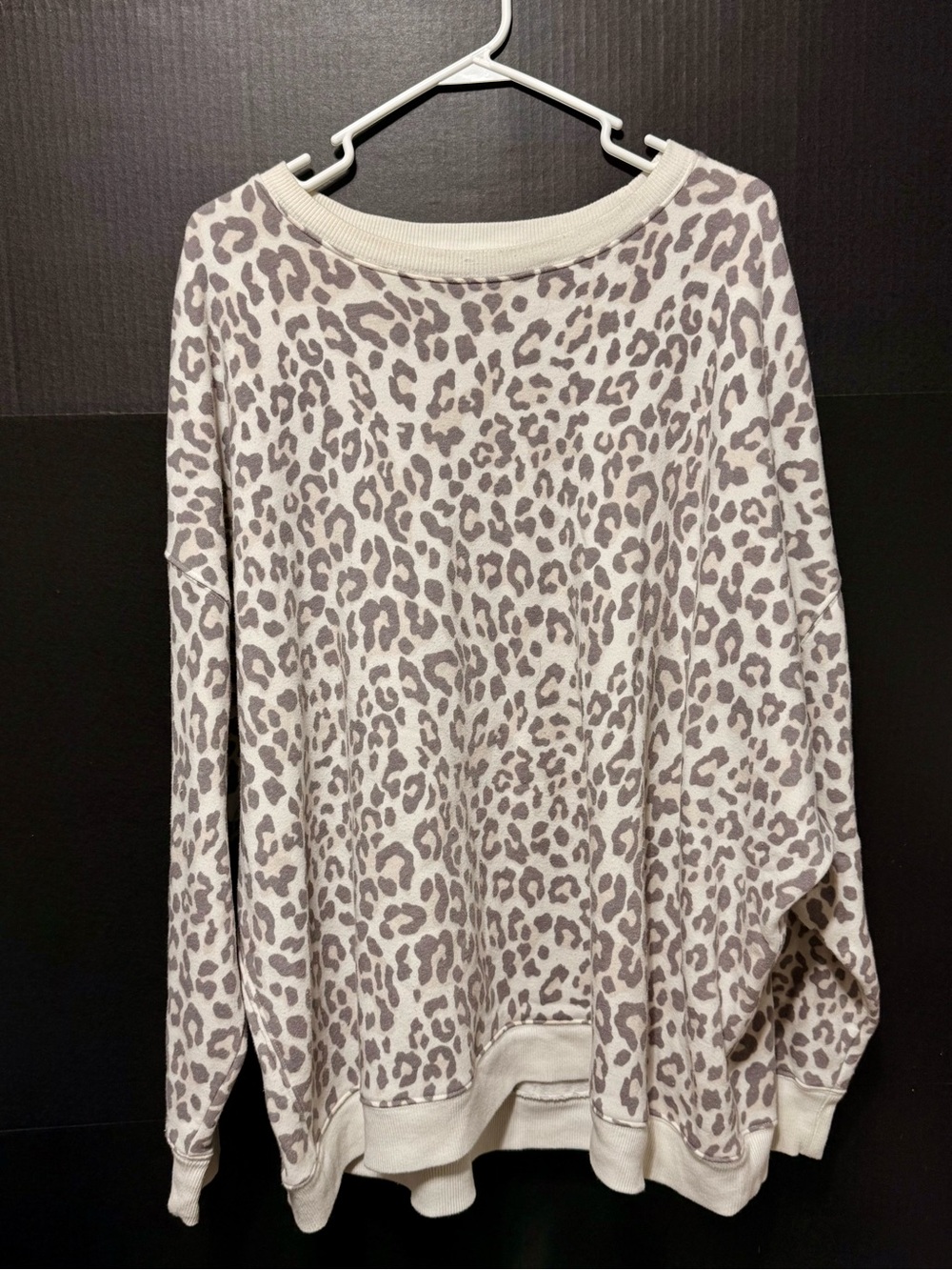 🎒Cato Leopard Crew Neck Sweatshirt Atmosphere Taupe Size XXXL